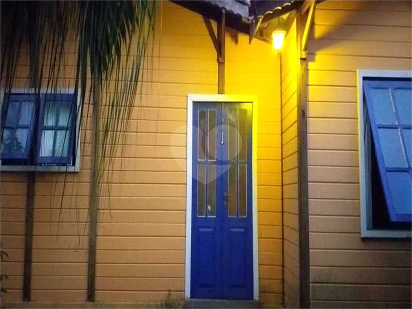 Casa à venda com 4 suítes no condomínio Alpes da Cantareira, Mairiporã - SP