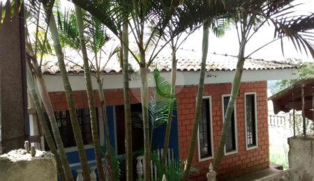 Casa à venda com 3 quartos, sendo 1 suíte, em Capoavinha, Mairiporã, SP
