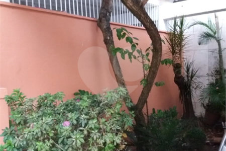 Casa à venda com 3 quartos em Santo Amaro, São Paulo, SP
