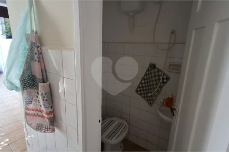 Sobrado à venda com 2 quartos em Campo Belo, São Paulo, SP