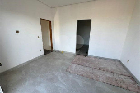 Casa à venda com 3 quartos, sendo 1 suíte,  no condomínio Residencial Marina, Itapetininga - SP