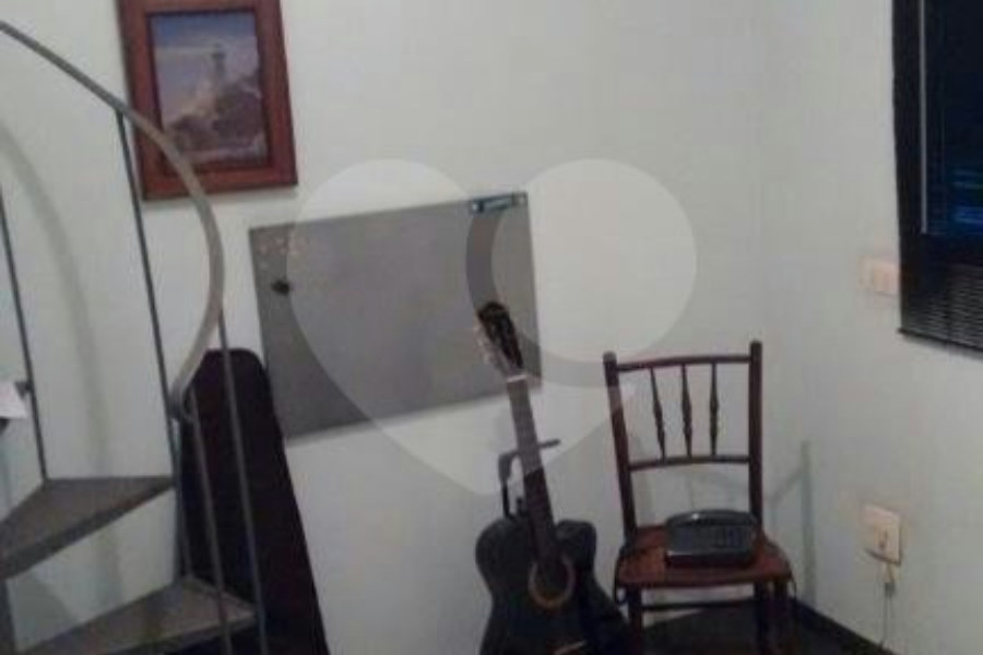 Sobrado à venda com 2 quartos em Vila Nova Cachoeirinha, São Paulo, SP