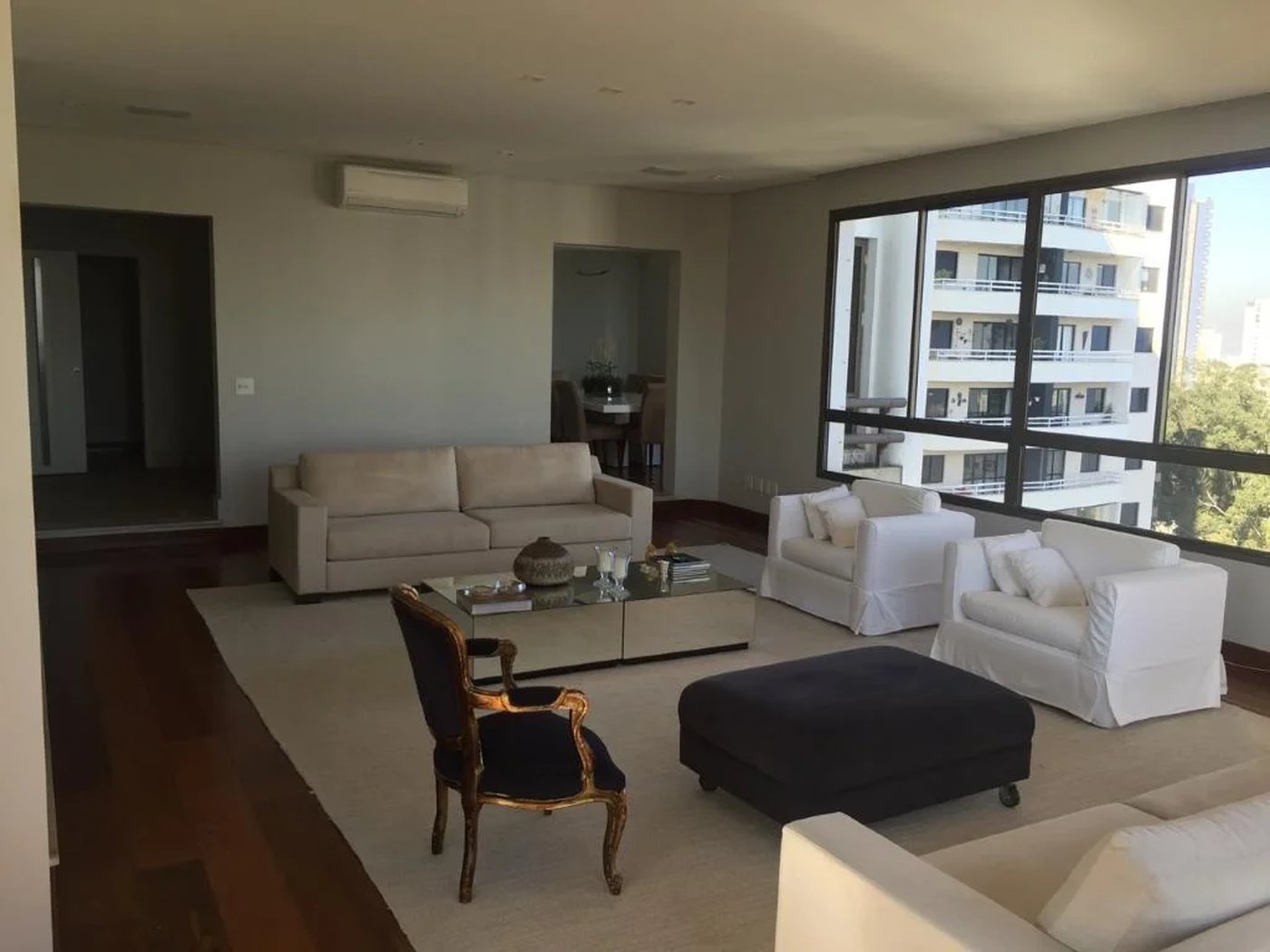 Apartamento à venda ou para alugar com 4 suítes em Vila Suzana, São Paulo, SP