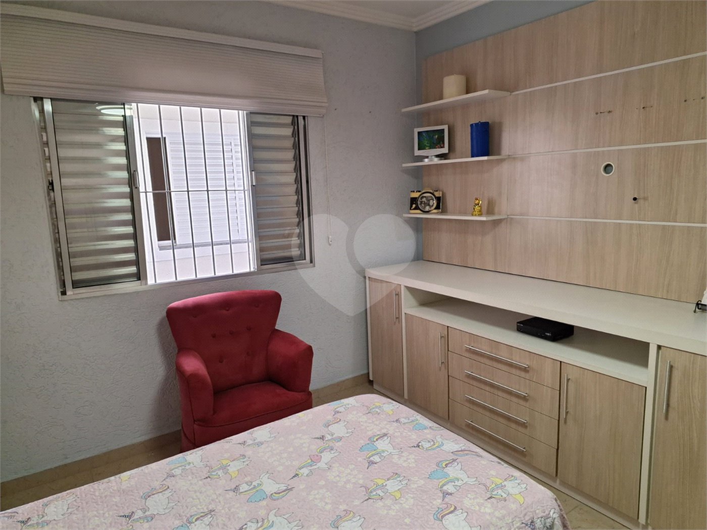 Sobrado à venda com 3 quartos, sendo 1 suíte, em Tremembé, São Paulo, SP