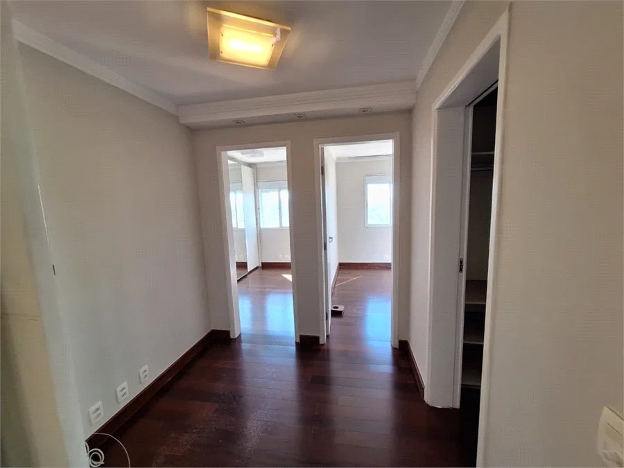 Apartamento para alugar com 3 suítes em Vila Suzana, São Paulo, SP