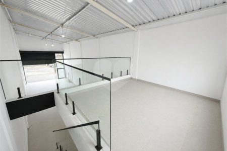 Salão Comercial para alugar em Alvinópolis, Atibaia, SP