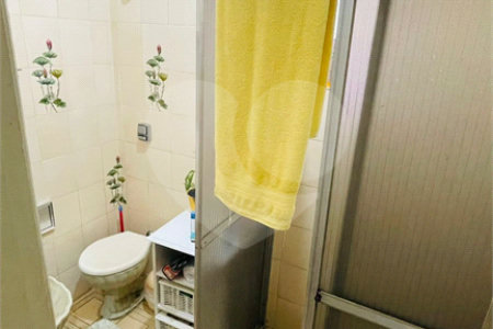 Casa à venda com 3 quartos em São Salvador, São Paulo, SP