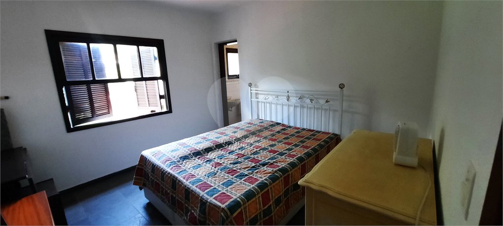 Casa à venda ou para alugar com 4 quartos, sendo 2 suítes, em Mantiqueira, Mairiporã, SP