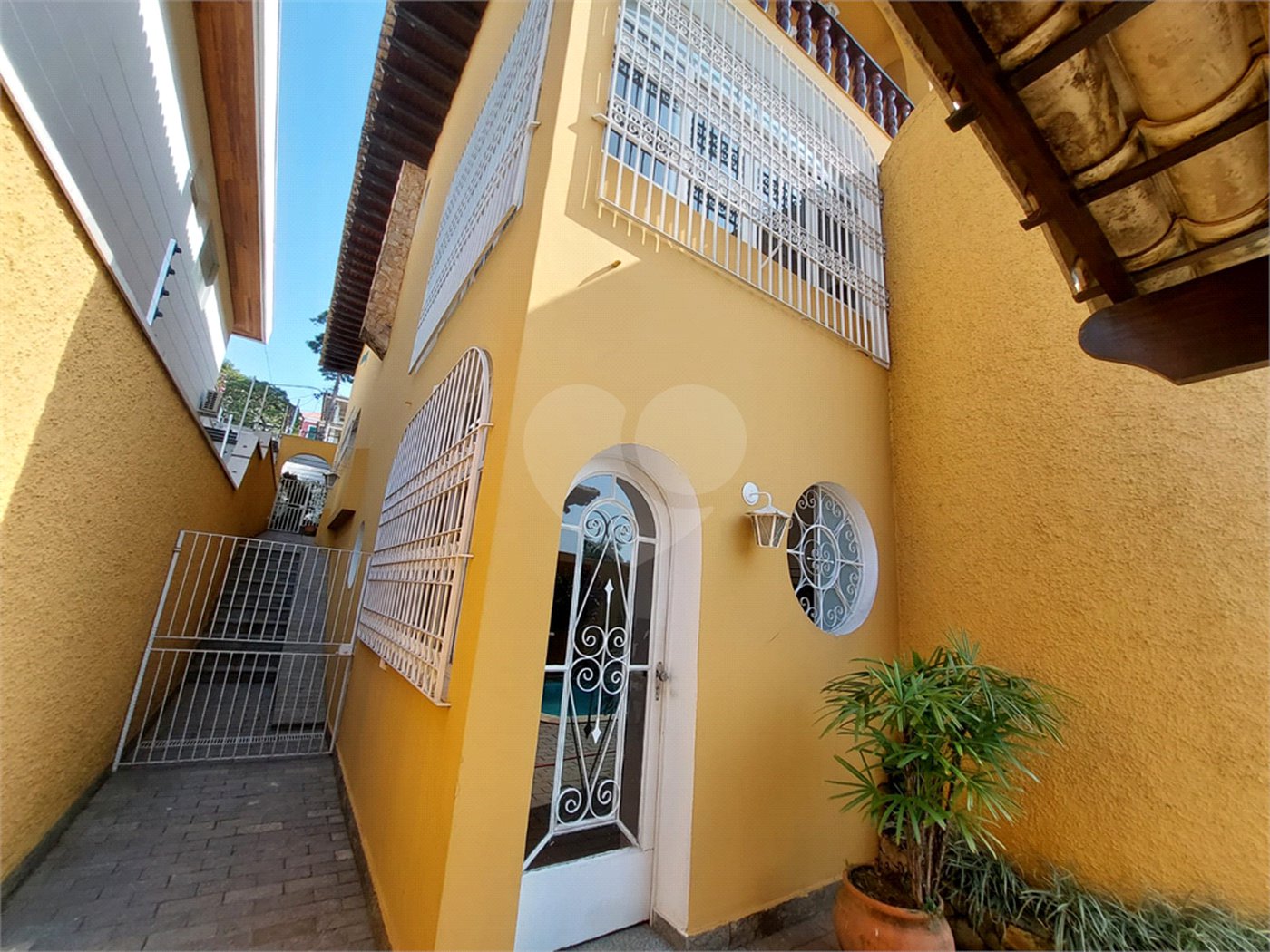 Sobrado à venda com 4 suítes em Vila Inah, São Paulo, SP