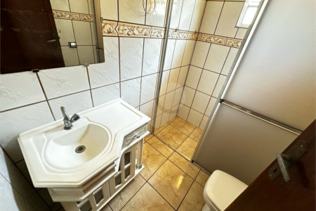 Sobrado à venda com 4 quartos, sendo 1 suíte, em Vila Amorim, Suzano, SP