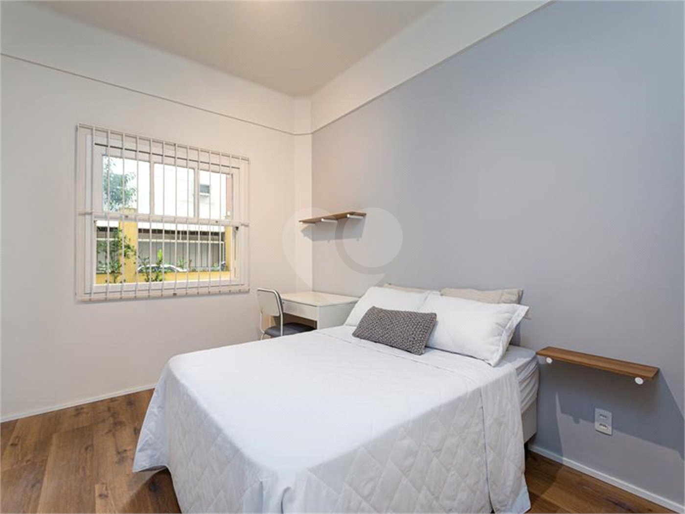 Apartamento à venda com 4 quartos, sendo 1 suíte, em Pinheiros, São Paulo, SP