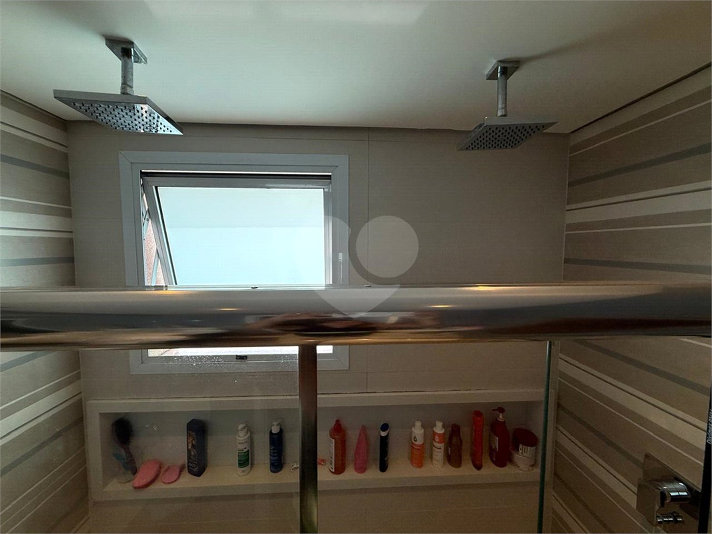 Apartamento à venda com 3 suítes em Santa Teresinha, São Paulo, SP