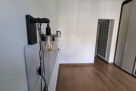 Casa à venda com 2 suítes no condomínio Village Palmas, São Paulo - SP