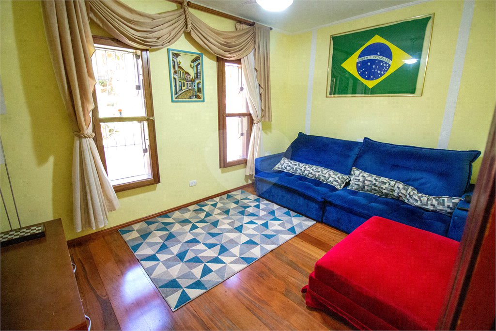 Casa à venda ou para alugar com 4 quartos, sendo 1 suíte, no Centro, São Roque, SP