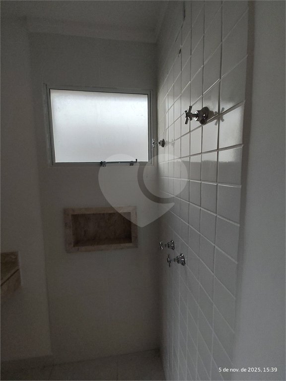 Casa Térrea à venda com 3 suítes em Jardim do Lago, Atibaia, SP