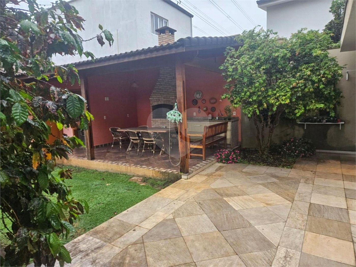 Sobrado à venda com 4 quartos, sendo 2 suítes, em Brooklin Paulista, São Paulo, SP