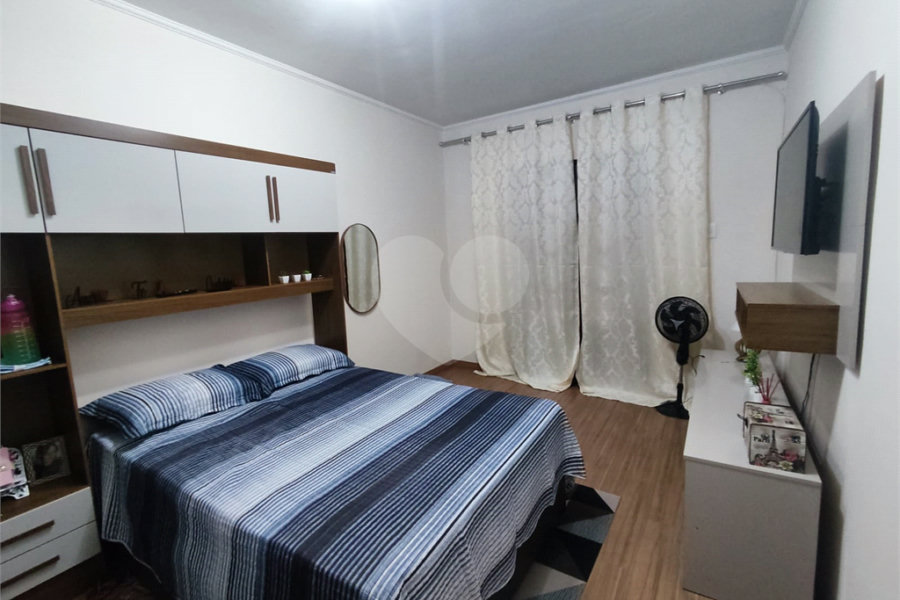 Sobrado à venda com 3 quartos, sendo 1 suíte, em Tremembé, São Paulo, SP