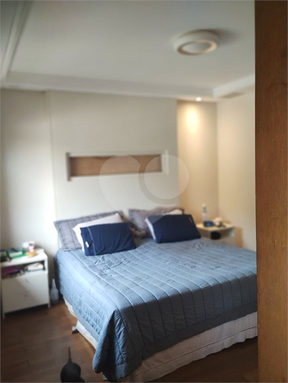 Casa à venda com 5 quartos, sendo 4 suítes, no condomínio Santa Teresa, Jundiaí - SP