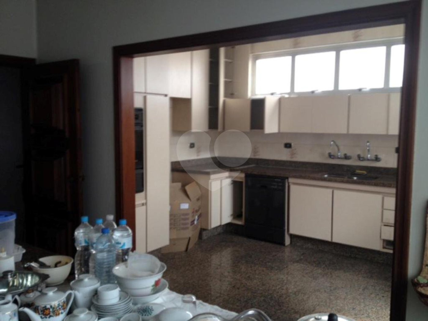 Sobrado à venda com 4 quartos, sendo 2 suítes, em Vila Madalena, São Paulo, SP