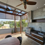 Casa à venda com 5 suítes no condomínio Jardim Vila Paradiso, Indaiatuba - SP