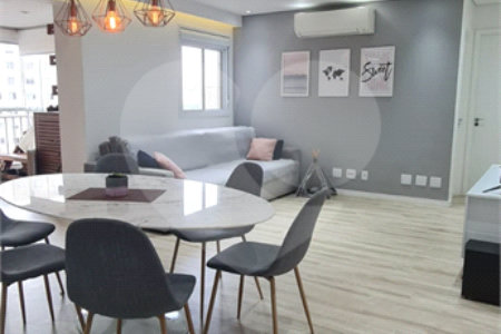 Apartamento à venda com 2 quartos, sendo 1 suíte,  em Barra Funda, São Paulo, SP