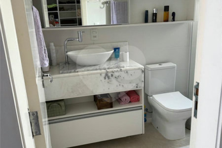 Sobrado à venda com 3 suítes em Jardim do Colégio (zona Norte), São Paulo, SP