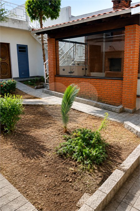 Sobrado à venda com 3 quartos, sendo 1 suíte, em Jardim do Mar, São Bernardo do Campo, SP