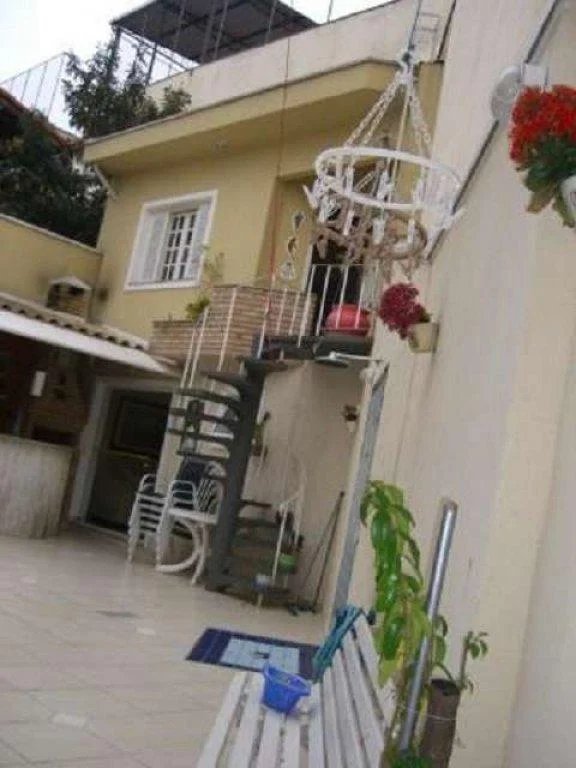 Sobrado à venda com 3 suítes em Jardim Bonfiglioli, São Paulo, SP