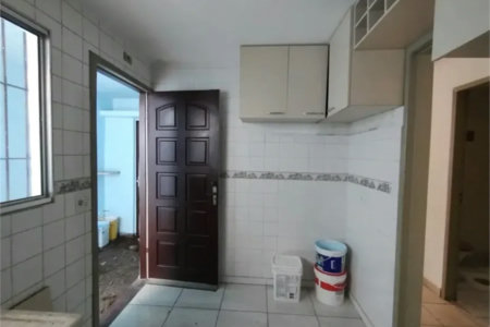 Casa de Vila à venda com 3 quartos, sendo 1 suíte, em Jardim Esmeralda, São Paulo, SP