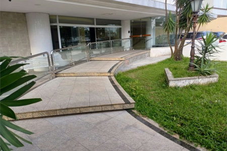 Apartamento com 2 dormitórios à venda, 56 m² por R$ 515.000,00 - José Menino - Santos/SP