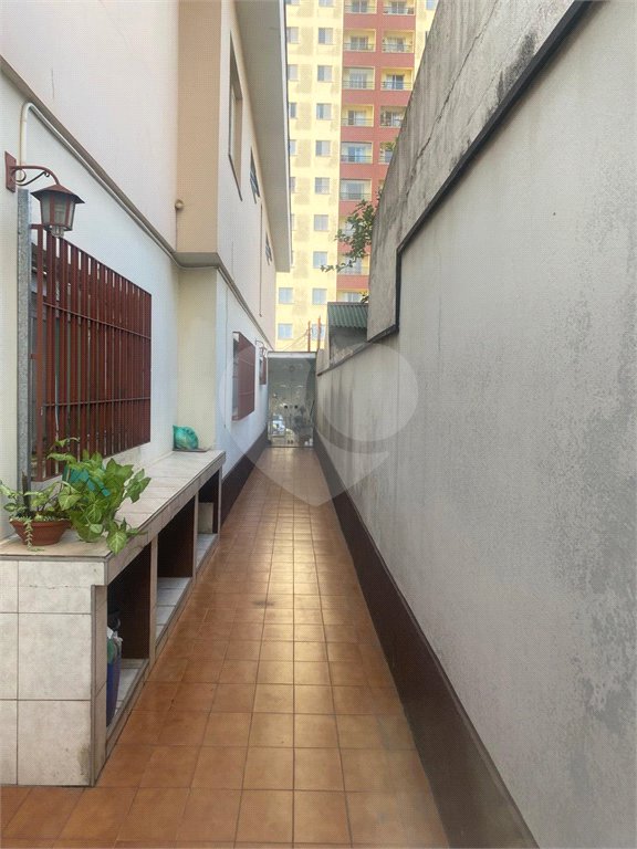 Sobrado à venda ou para alugar com 3 quartos, sendo 1 suíte, em Vila Carrão, São Paulo, SP