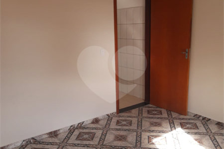 Casa à venda com 4 quartos em Lopes de Oliveira, Sorocaba, SP