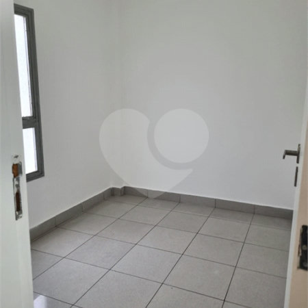 Apartamento à venda com 3 quartos, sendo 1 suíte, em Cerqueira César, São Paulo, SP