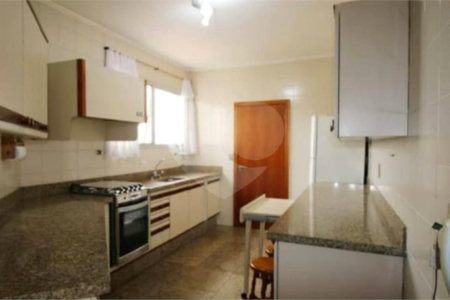 Apartamento à venda ou para alugar com 3 quartos, sendo 1 suíte, no Centro, Araraquara, SP