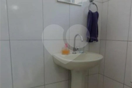 Casa Térrea à venda com 3 quartos, sendo 2 suítes, em Santo Amaro, São Paulo, SP