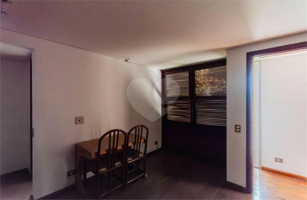 Casa para venda no Jardim da Gloria 4 dormitórios 2 suítes 4 vagas