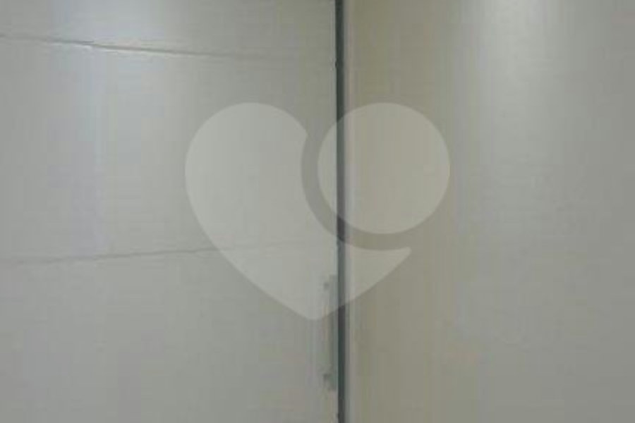 Apartamento à venda com 3 quartos, sendo 1 suíte, em Jardim das Laranjeiras, São Paulo, SP