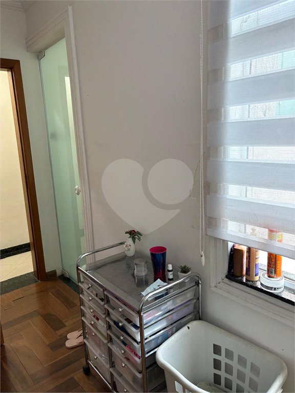Casa à venda com 4 suítes em Vila Lavínia, Mogi das Cruzes, SP