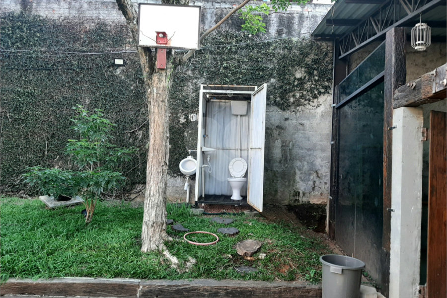 Casa Térrea à venda com 3 quartos em Horto Florestal, São Paulo, SP