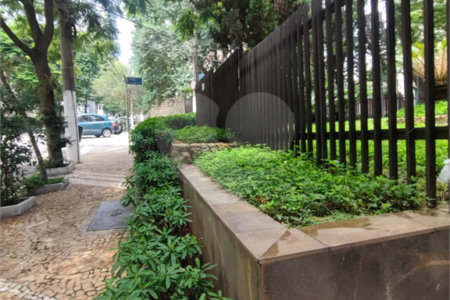 Apartamento à venda com 4 suítes em Moema, São Paulo, SP