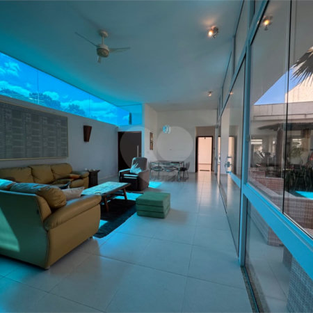 Casa à venda com 2 quartos, sendo 1 suíte, em Orla Norte, Porto Seguro, BA