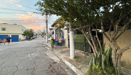 Casa Térrea à venda com 3 quartos em Vila Maria Alta, São Paulo, SP