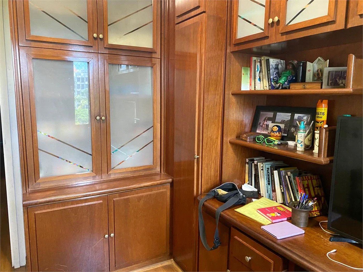 Apartamento à venda com 4 quartos, sendo 3 suítes,  em Vila Morumbi, São Paulo, SP