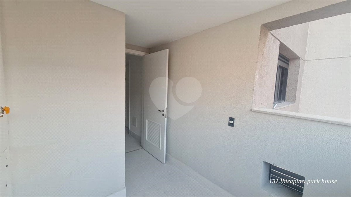 Apartamento à venda com 3 suítes em Moema, São Paulo, SP