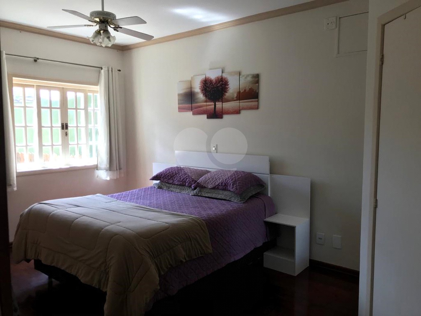 Sobrado à venda com 3 quartos, sendo 1 suíte, em Jardim América, Bragança Paulista, SP