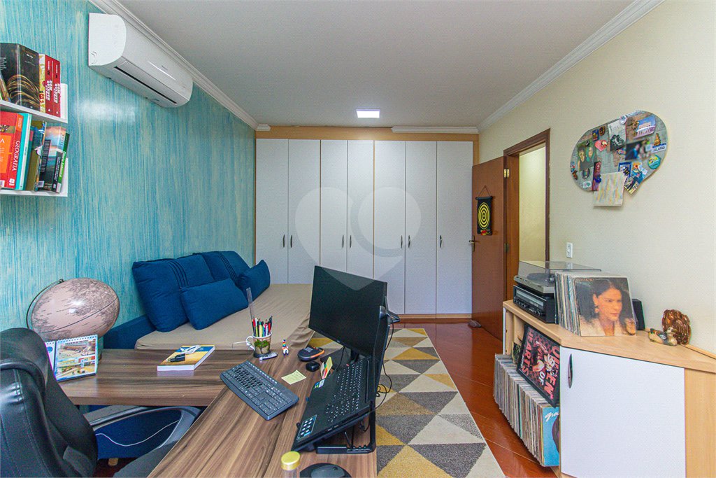 Casa à venda com 3 suítes em Jardim Prudência, São Paulo, SP