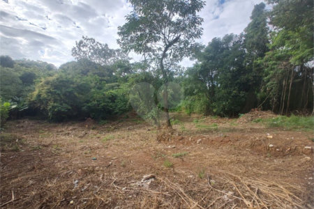 Terreno em Atibaia com 1.196 metros, ótimo para chácara, excelente localização, avalia permuta com casa maior valor