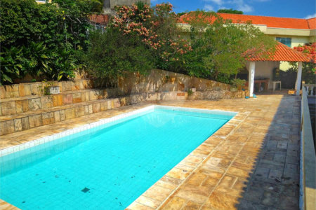 Casa à venda ou para alugar com 4 suítes em Vila Comercial, São Paulo, SP