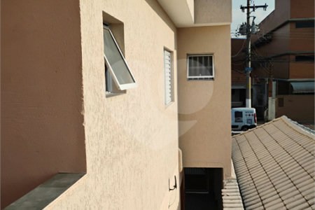 Sobrado à venda com 2 quartos, sendo 1 suíte,  em Vila Antonieta, São Paulo, SP