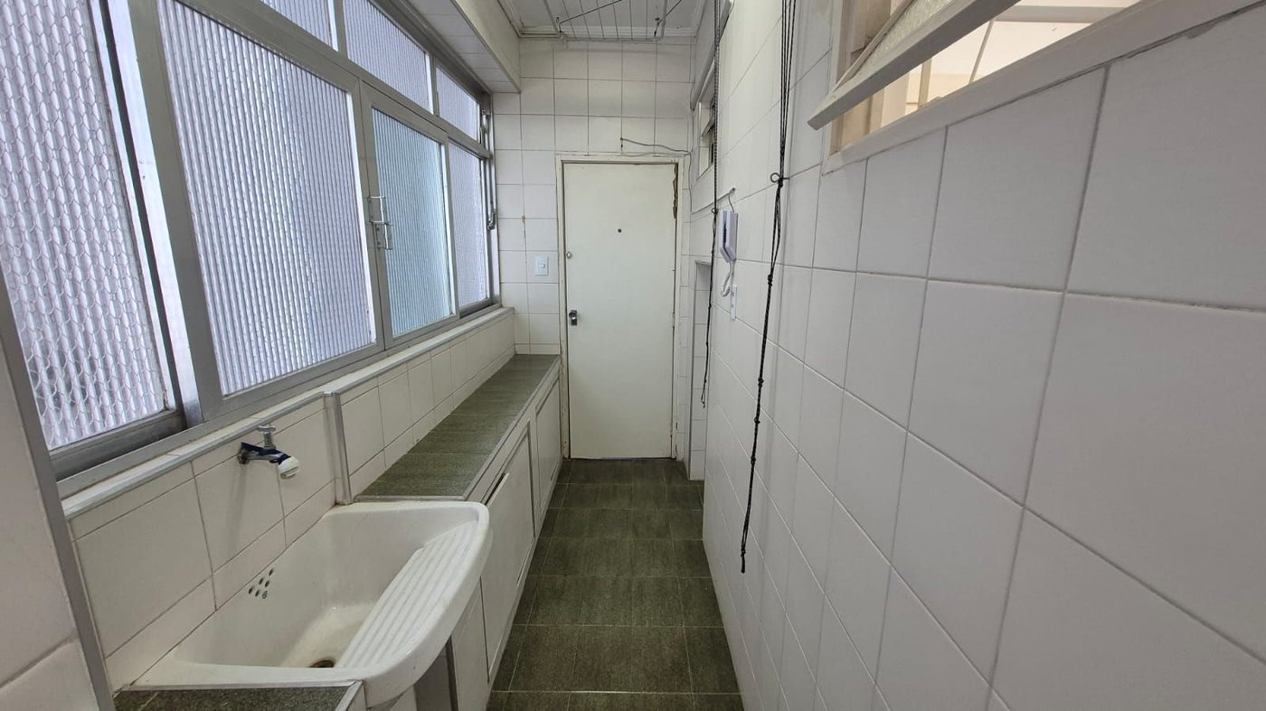 Apartamento com 2 dormitórios para alugar, 105 m² por R$ 5.500,00/mês - Embaré - Santos/SP